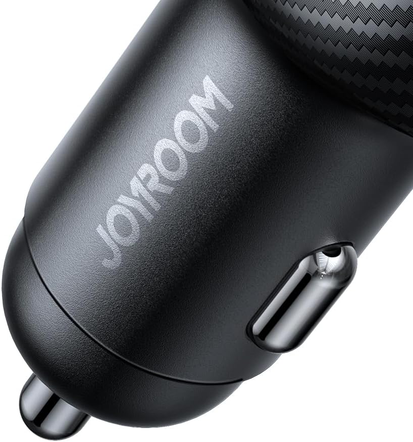 JOYROOM JR-CCD03 3.4A Car Charger 3 USB with Digital Display